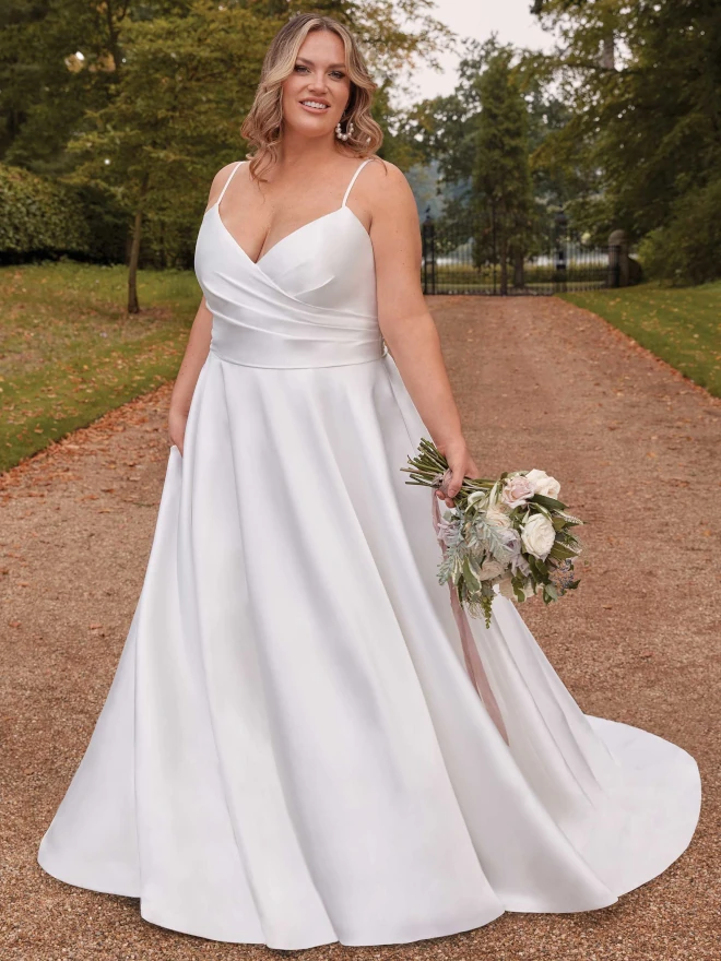Outlet Brautkleider DDUD slide14
