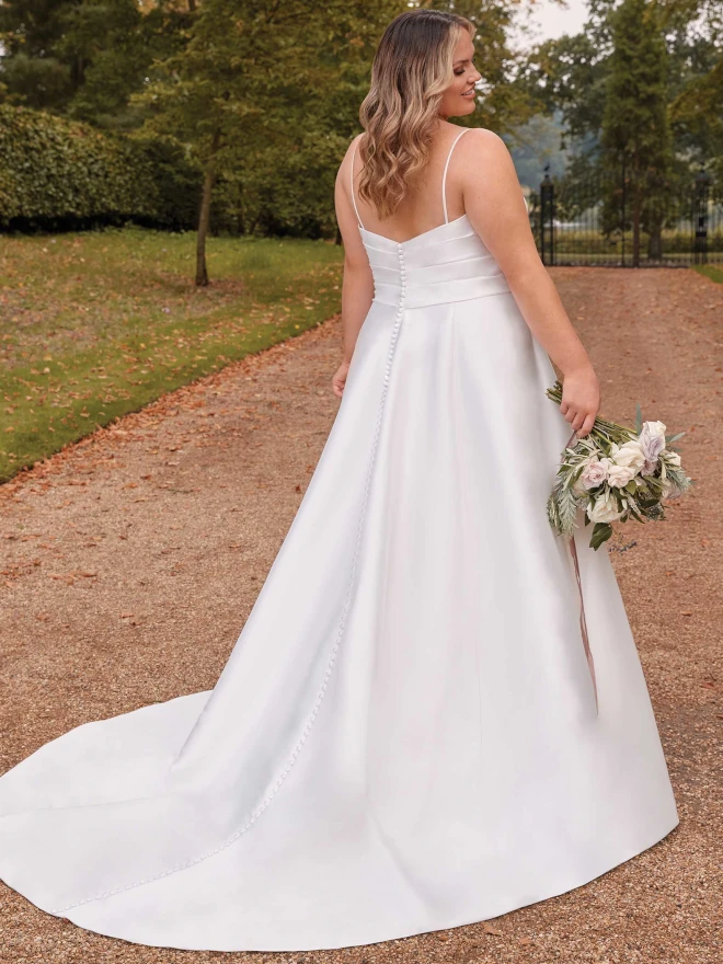 Outlet Brautkleider DDUD slide15