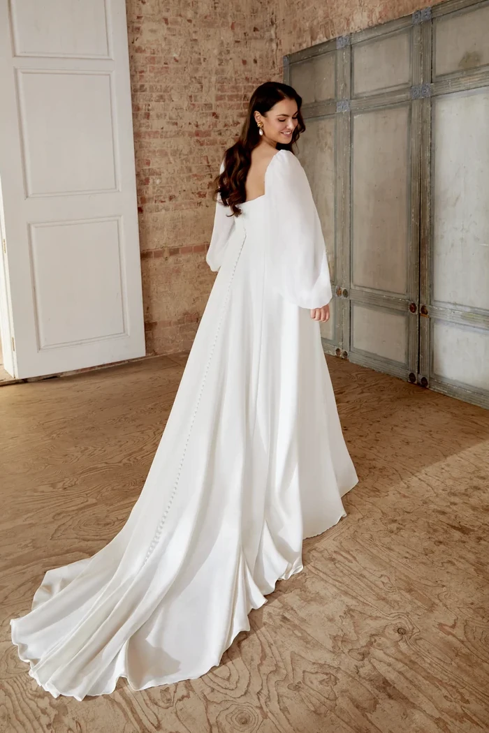 Durch dick und dünn Cleane Brautmode17