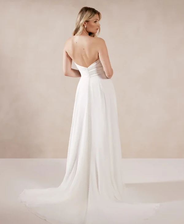 Durch dick und dünn Cleane Brautmode9