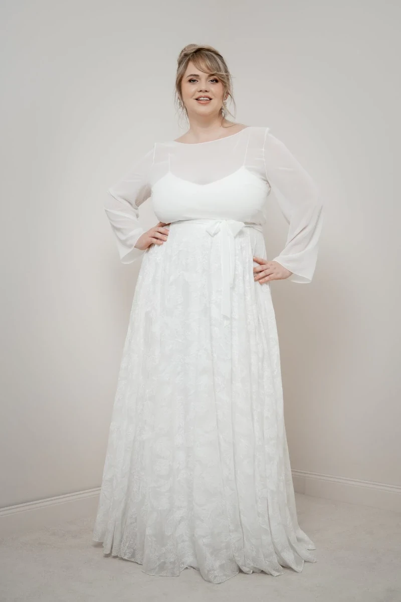 Durch dick und dünn curvy Brautmode12